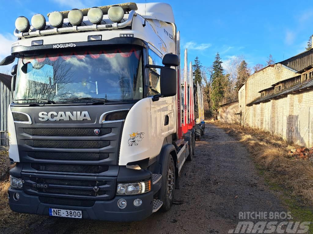 Scania R 580 Vozy na přepravu kmenů