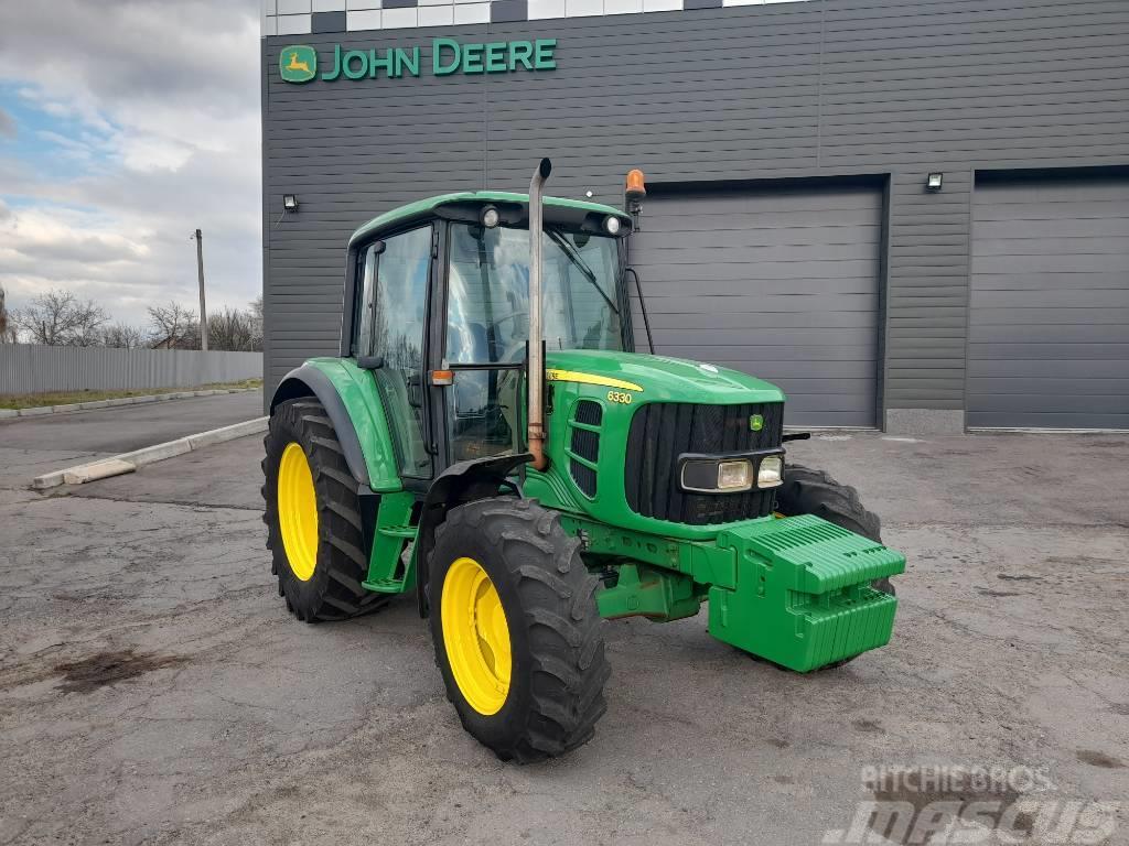 John Deere 6330 Traktory