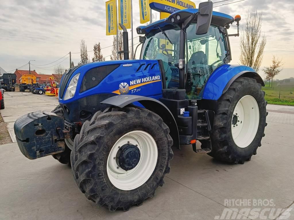 New Holland T7.210 AC Traktory