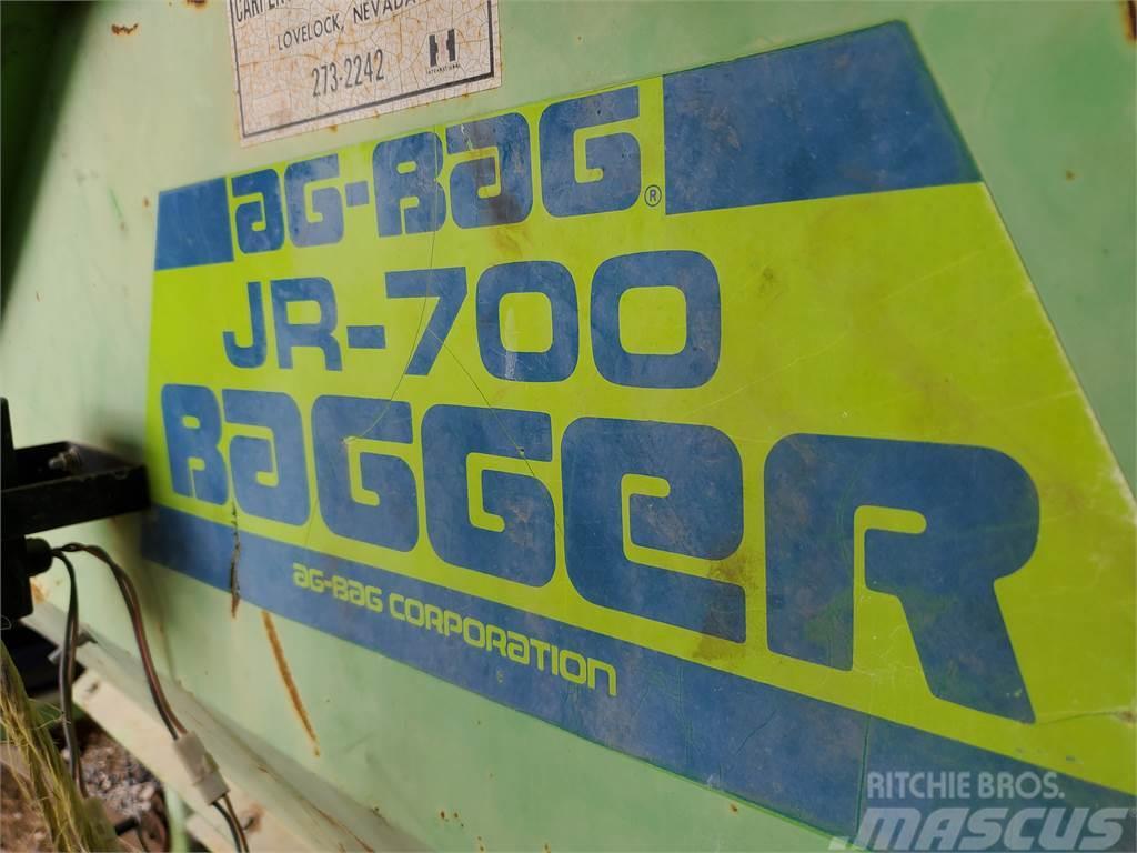 AG-BAG JR-700 Sklízecí řezačka