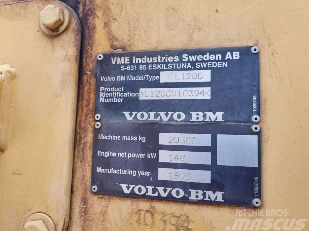 Volvo BM L120C Kolové nakladače