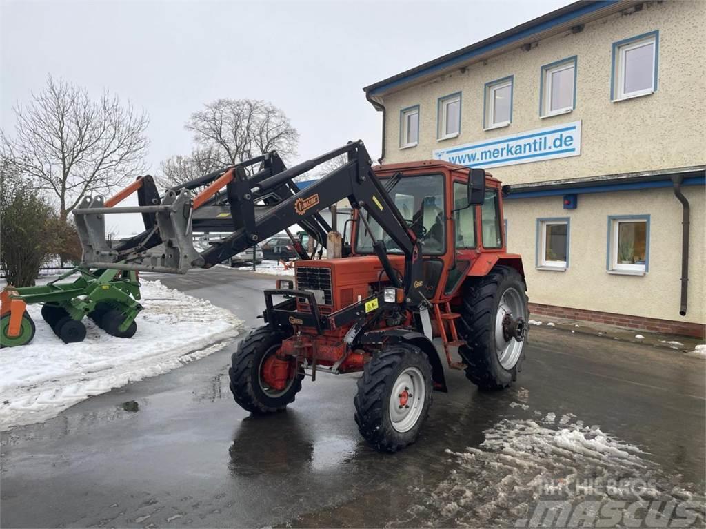 Belarus MTS 82 + Frontlader Traktory