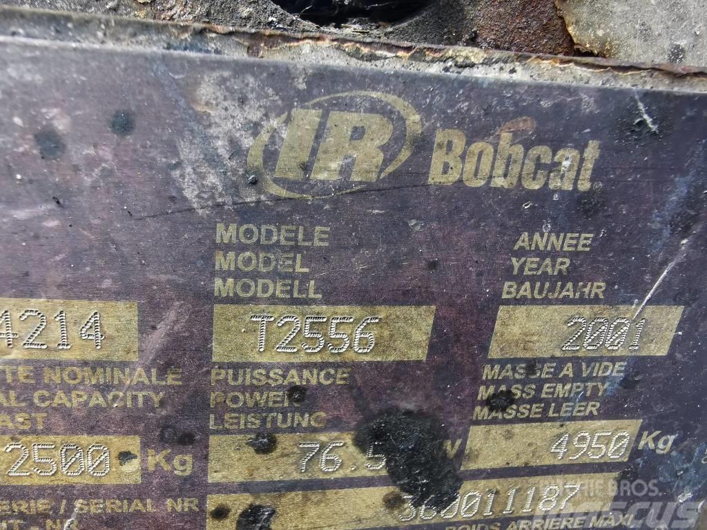 Bobcat T 2556 2001r.Parts Rýpadlo-nakladače