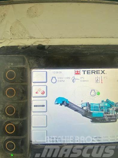 Terex 1300 Maxtrak Drtící zařízení