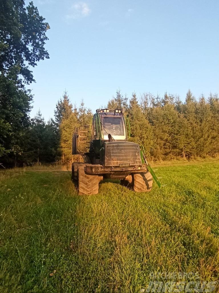 John Deere 1010 E Vyvážecí traktory