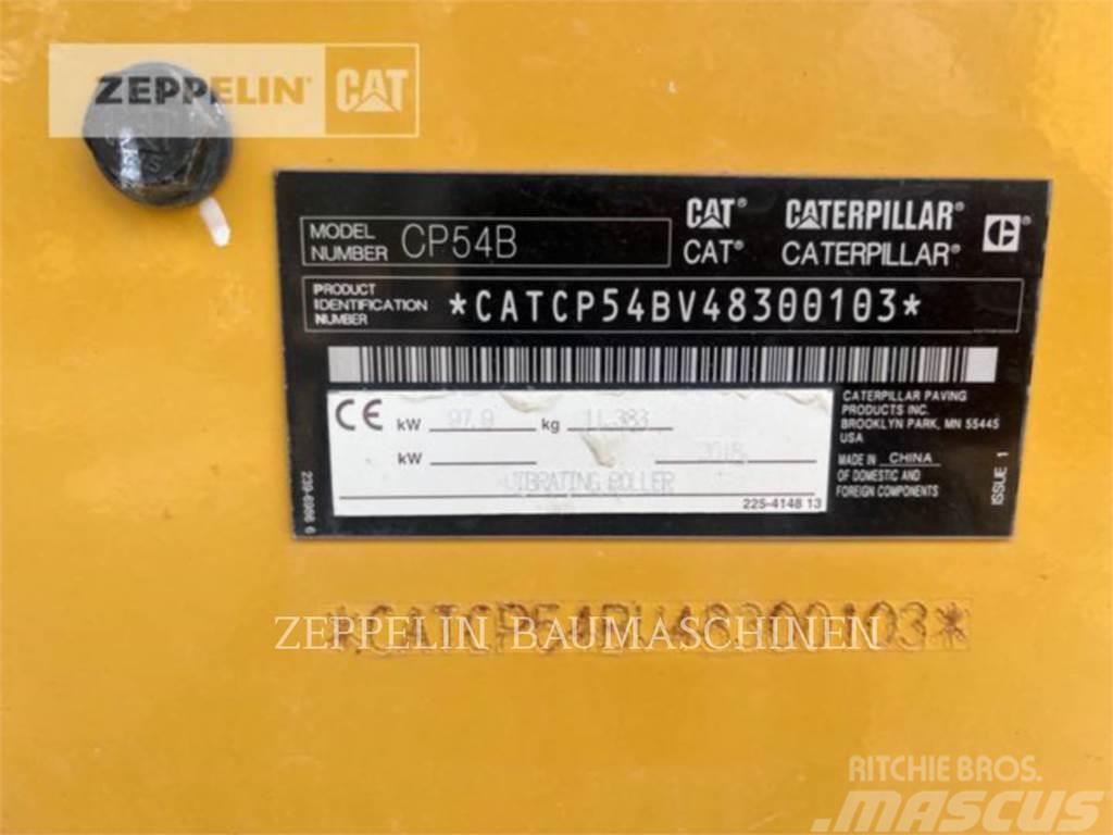 CAT CP54B Půdní kompaktory