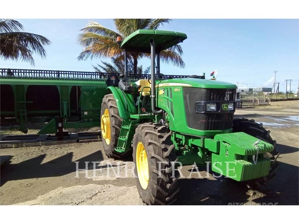 John Deere 6110B-00S Traktory