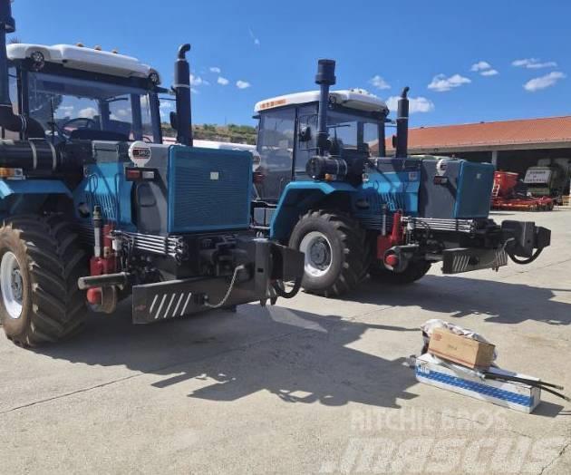  XT3 - shunting tractor ММТ-2M, ХТЗ-150К-09 tractor Další