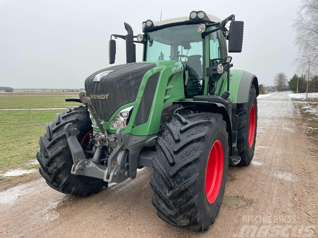 Fendt 828 Vario S4 Profi Plus Traktory