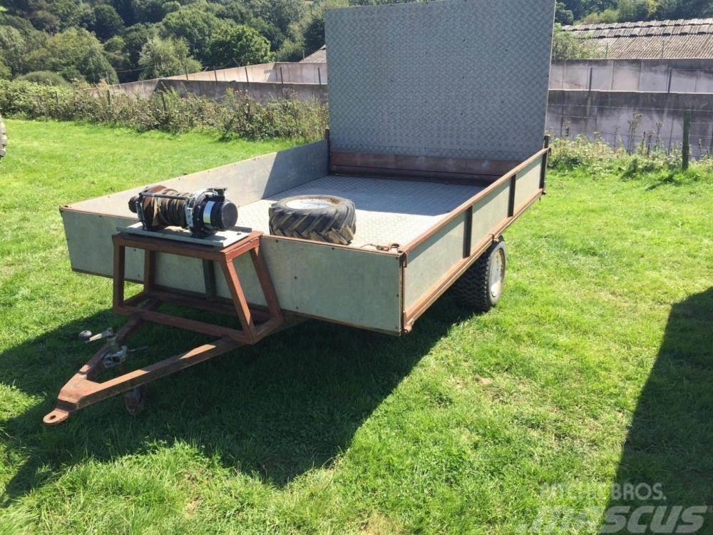  Low level trailer with hydraulic winch £700 Další přívěsy