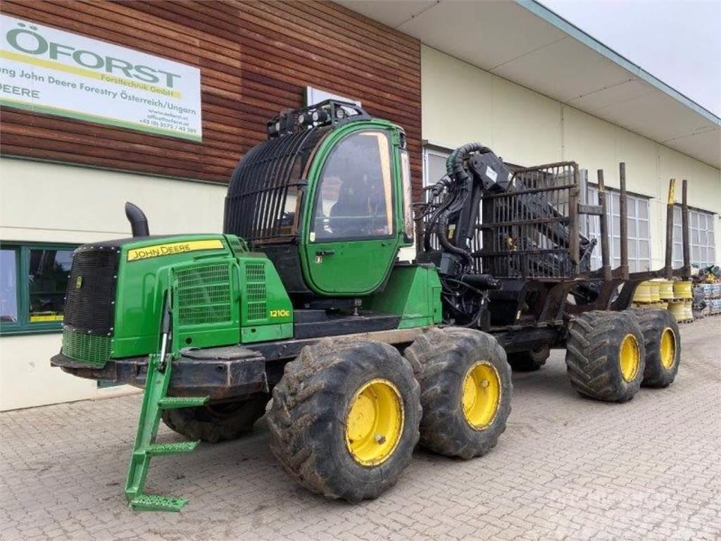 John Deere 1210 E ECOIII Vyvážecí traktory