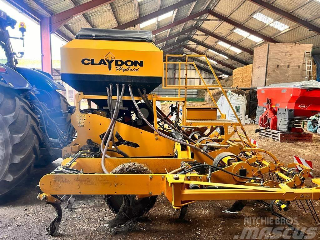 Claydon HYBRID 4 Mechanické secí stroje