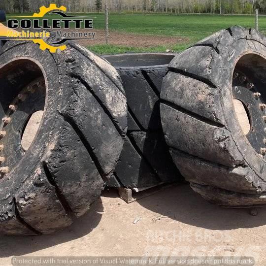 Brawler Solid Pneumatic Tires Kolová rýpadla