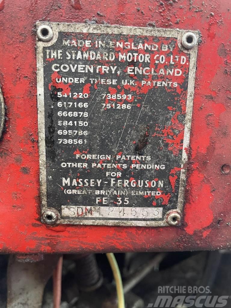 Massey Ferguson 35 Traktory