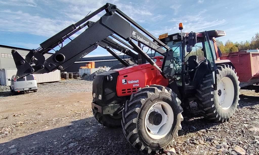 Valmet 8750-4-4x4/275 Traktory
