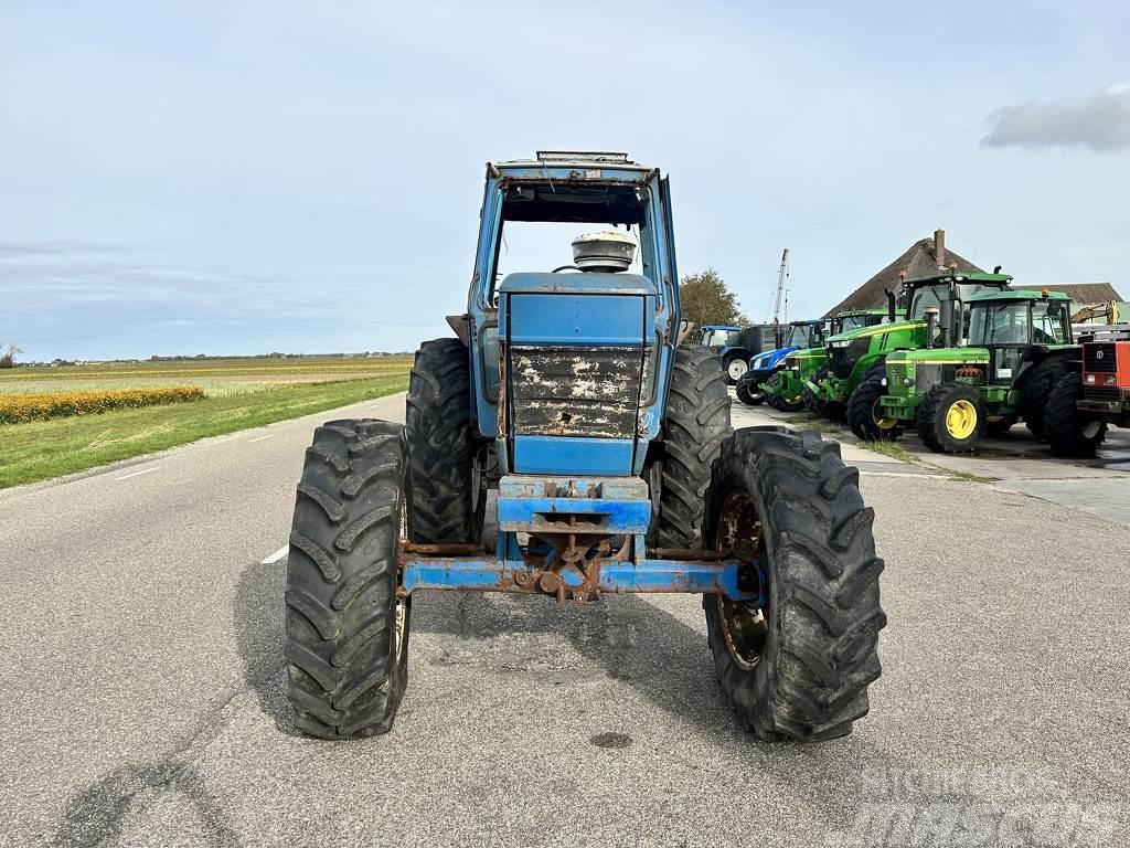 Ford 7910 Traktory