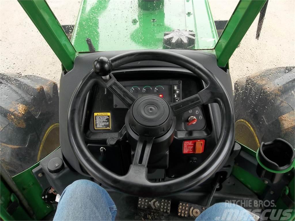 John Deere 648H Lesní kolové traktory