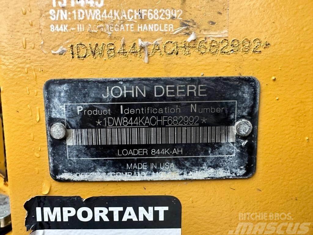 John Deere 844KIII Kolové nakladače