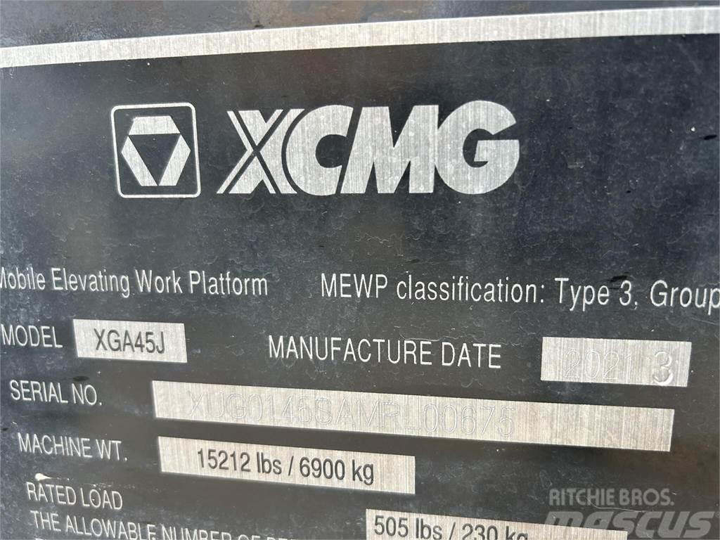 XCMG XGA45J Kloubové plošiny