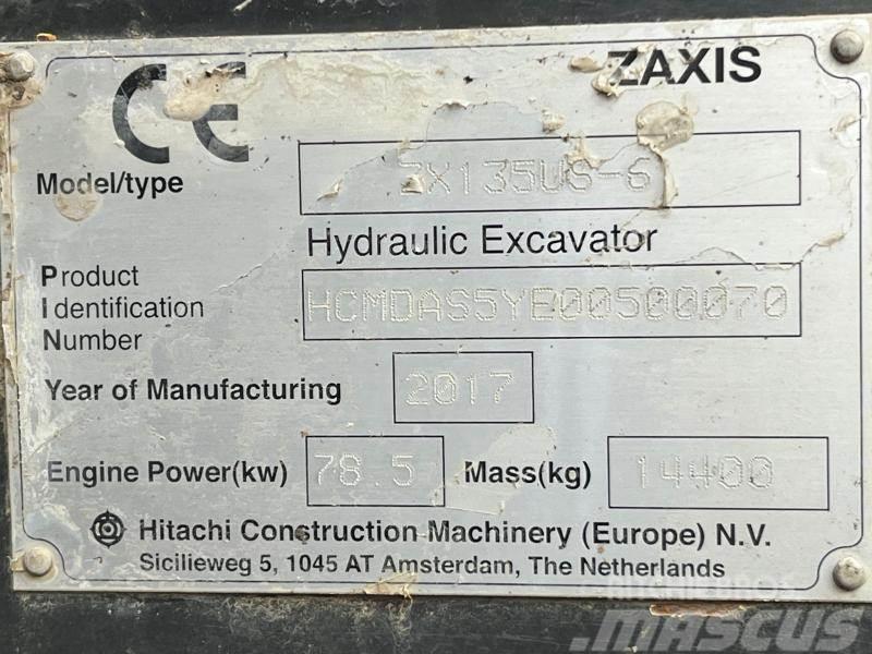 Hitachi Pelle sur chenille ZX135 US 14T Pásová rýpadla