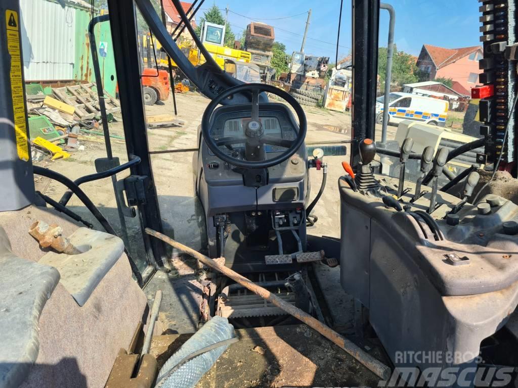 New Holland G 190 FOR PARTS Traktory