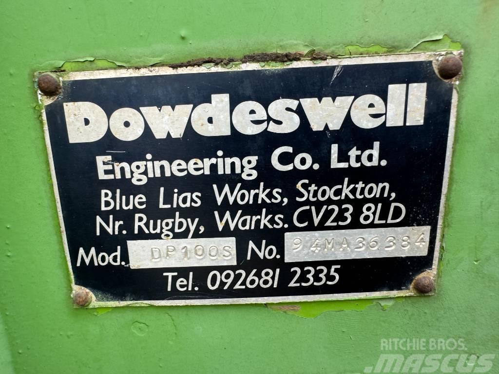 Dowdeswell DP100 4+1 Furrow Plough Oboustranné pluhy