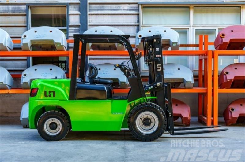  UN-Forklift FB50-XYNLZ7 Akumulátorové vozíky