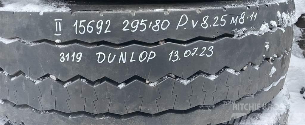 Dunlop B12B Pneumatiky, kola a ráfky