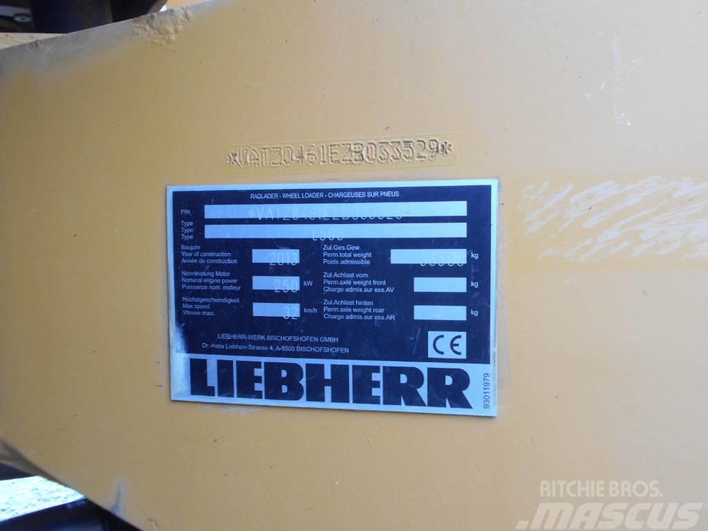 Liebherr L 586 2Plus2 Kolové nakladače
