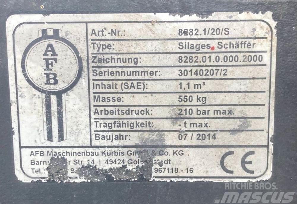 Schäffer Greifschaufel 2m Další příslušenství k traktorům