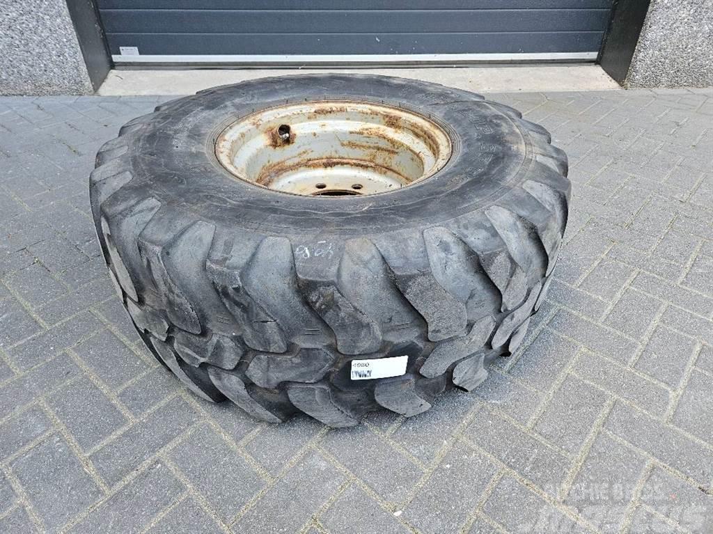 Dunlop 455/70-R20 (17.5/70R20) - Tire/Reifen/Band Pneumatiky, kola a ráfky