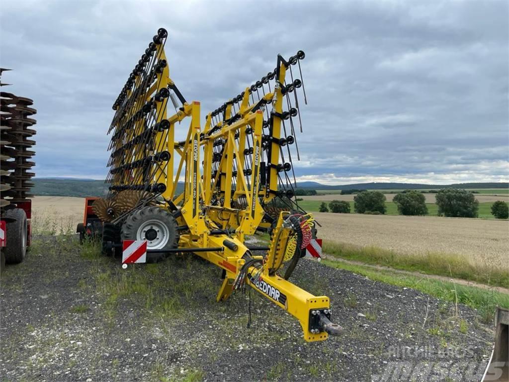 Bednar PE1200 Další stroje na zpracování půdy a příslušenství