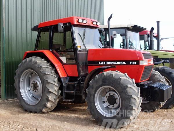 CASE 5130 Traktory