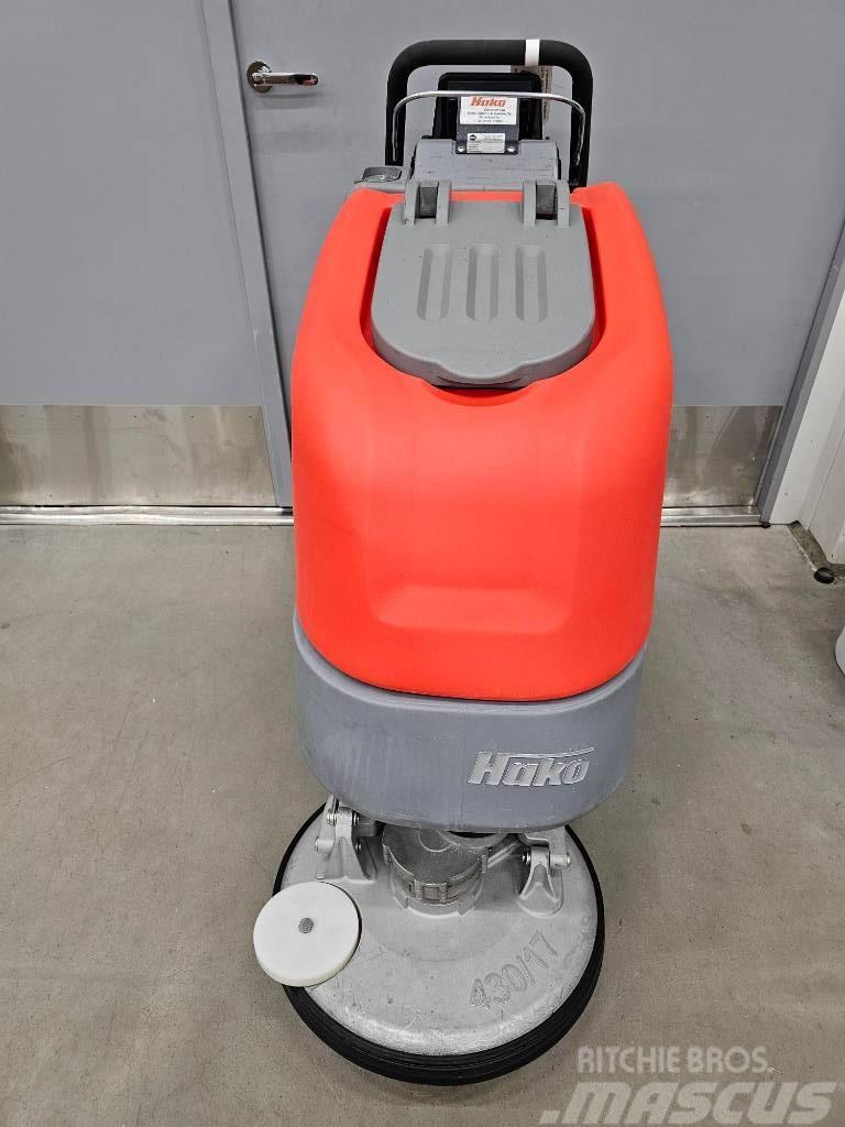 Hako Scrubmaster B30CL TB 430 Podlahové mycí stroje