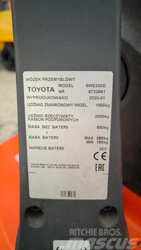 Toyota SWE200D Ručně vedené vysokozdvižné vozíky