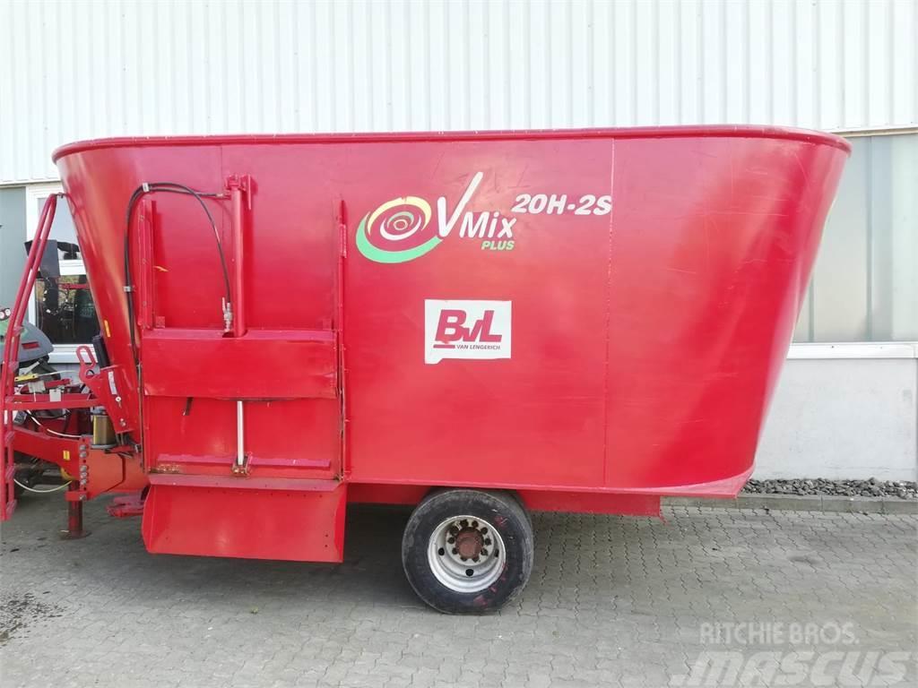 BvL Futtermischwagen 20m³ Míchačky krmiva