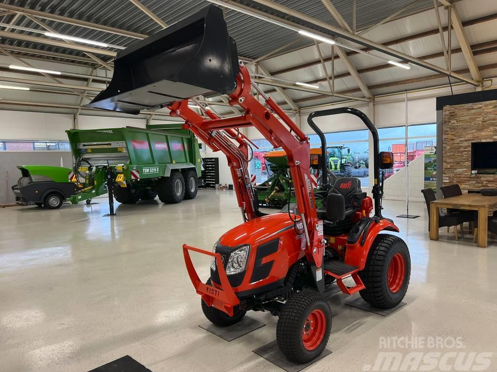 Kioti CX 2510H Kompaktní traktory