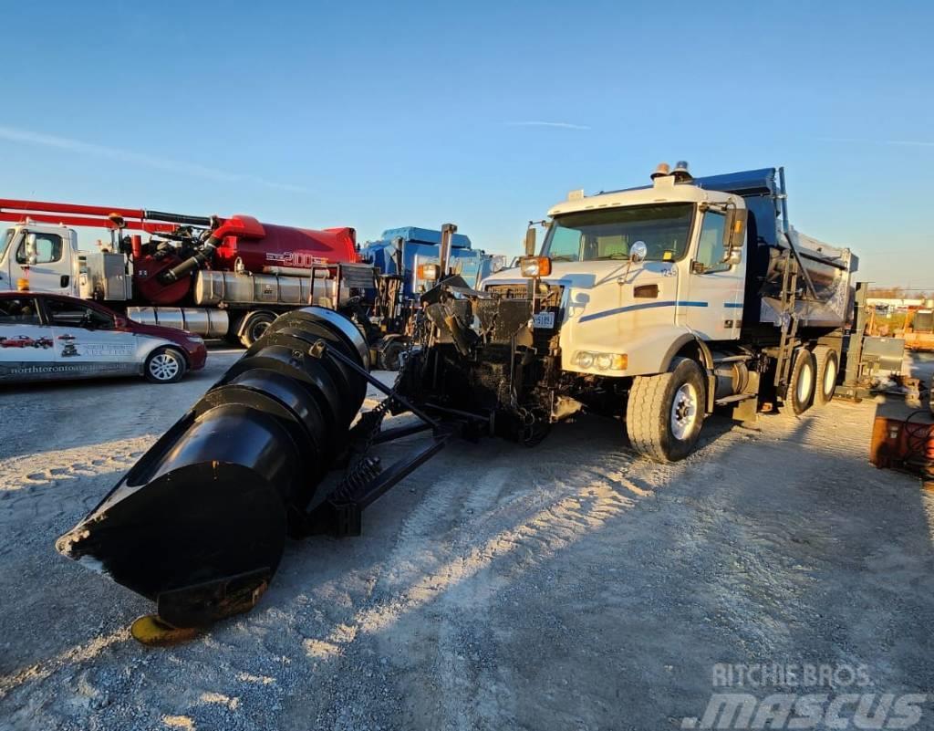 Volvo VHD Snow Plow Truck Sněžné pluhy, přední sněhové radlice