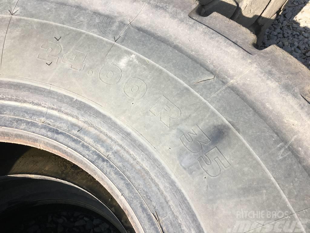 Goodyear 24.00R35 tyres Pneumatiky, kola a ráfky