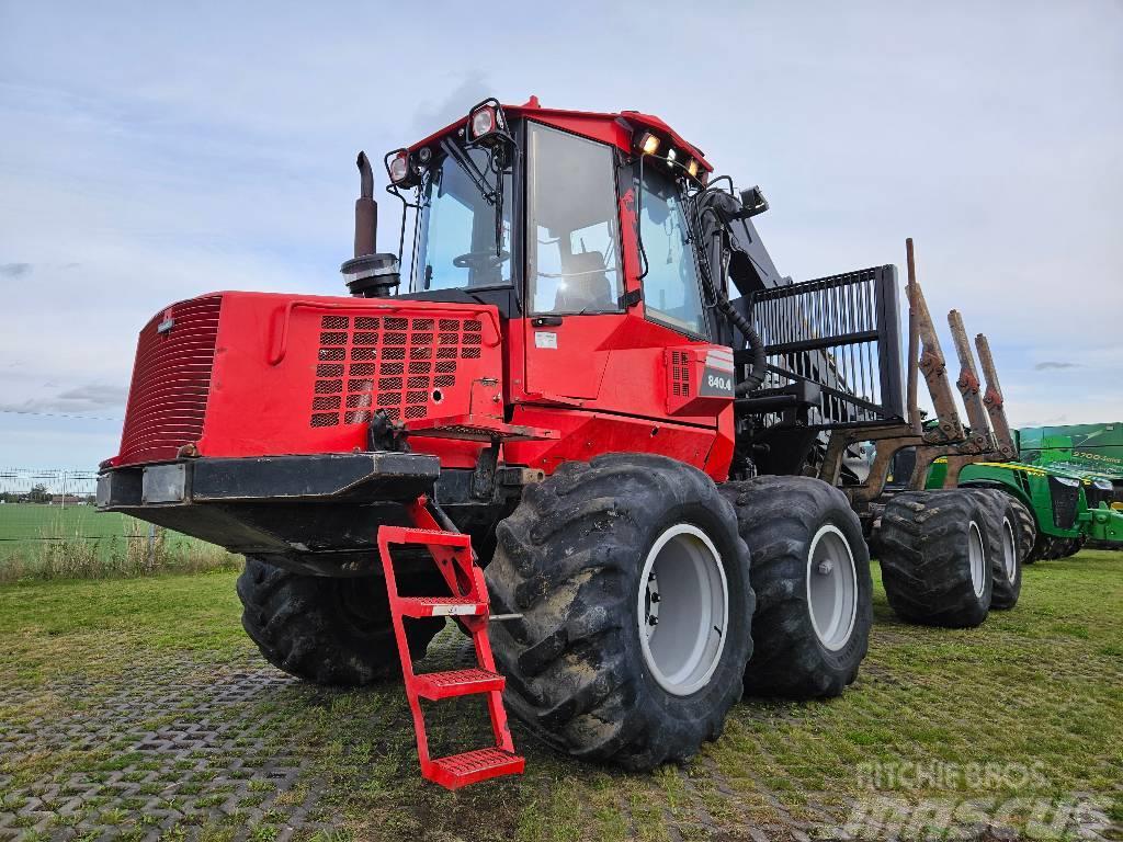 Komatsu 840.4 Vyvážecí traktory