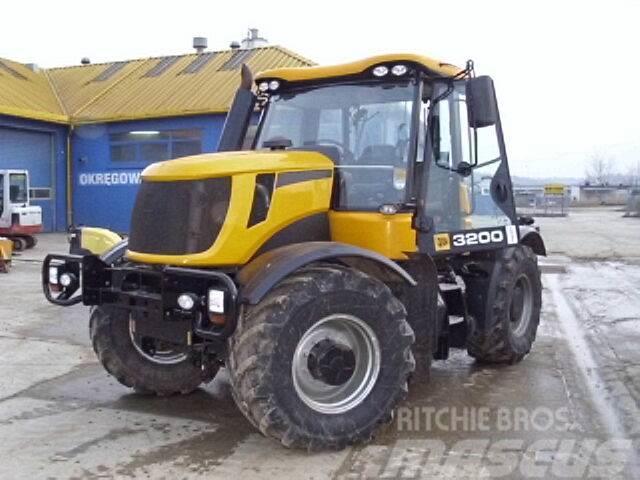 JCB 3200 FASTRAC Traktory