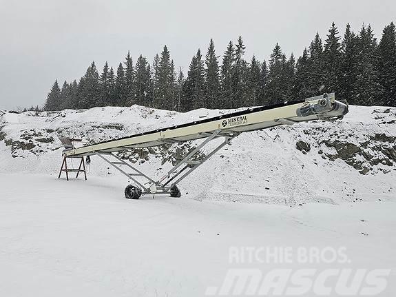  Metaberg Stakker 17 meter lengde, levert av Minera Drtící zařízení