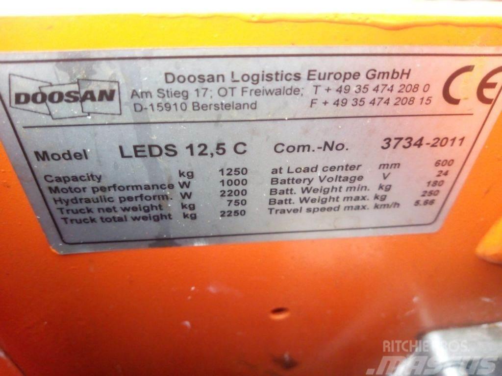 Doosan LEDS 12,5C Ručně vedené vysokozdvižné vozíky