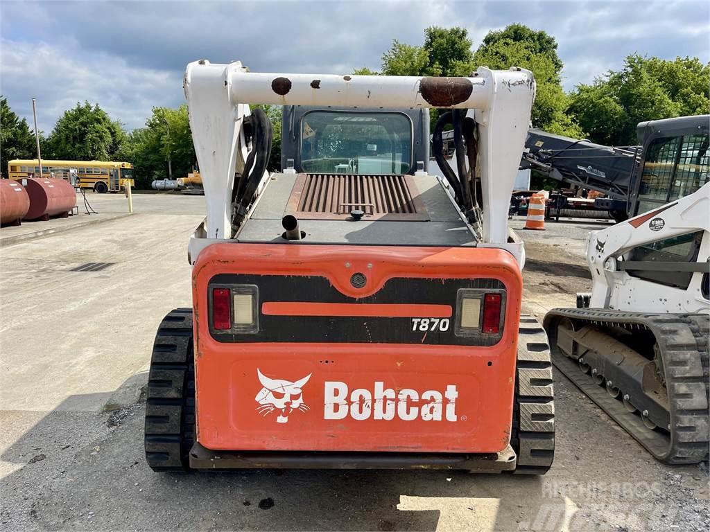 Bobcat T870 Smykem řízené nakladače