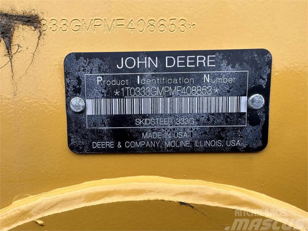 John Deere 333G Smykem řízené nakladače