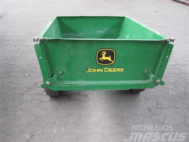 John Deere Vogn 13 Další komunální stroje