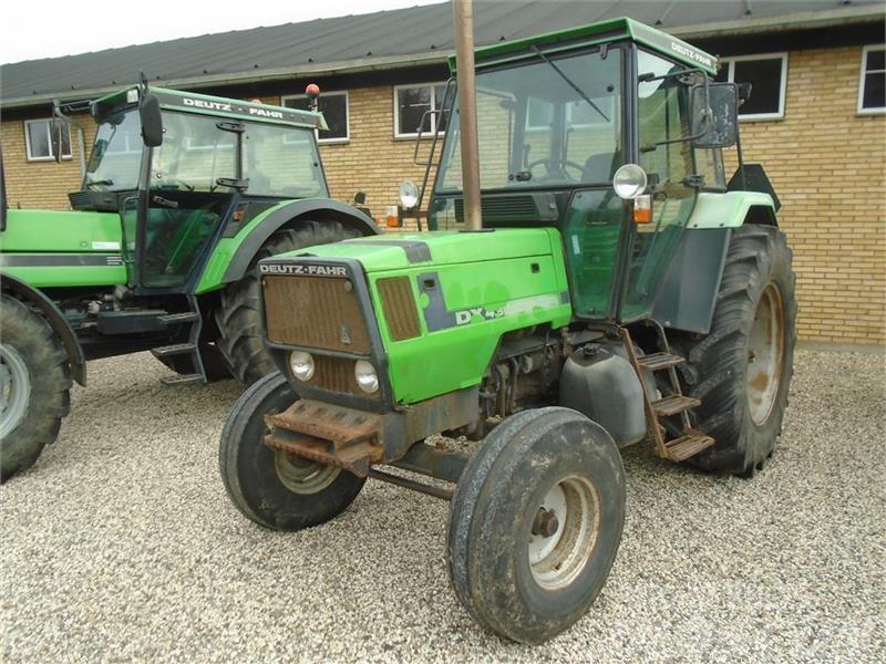 Deutz-Fahr DX 4.51 Traktory