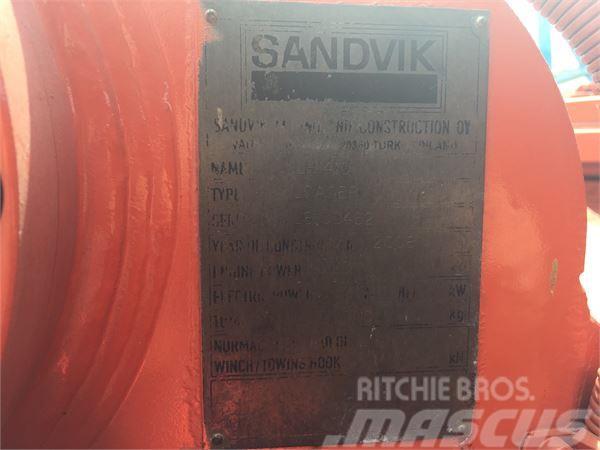 Sandvik LH410 Podzemní nakladače