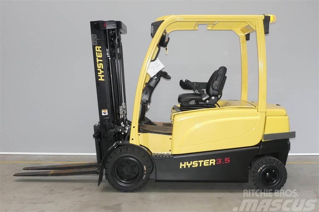 Hyster J3.50XN Akumulátorové vozíky