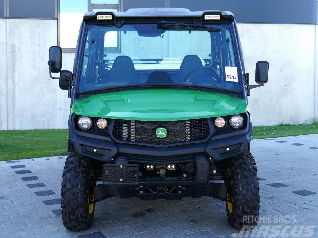 John Deere Gator™ XUV865M Vlečné vozíky
